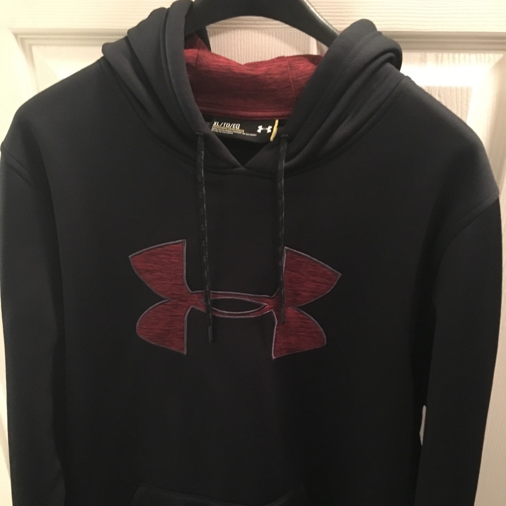 Used⚔️Under armour sweater